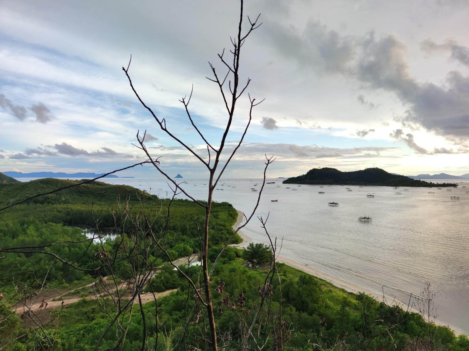 Sandee Pantai Pandaratan Sarudik Photo