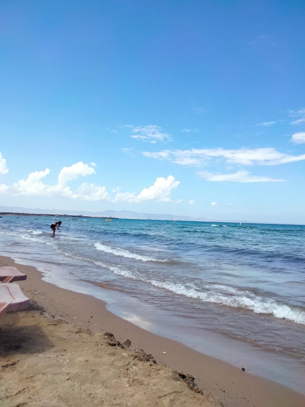 Sandee Glapsides Beach