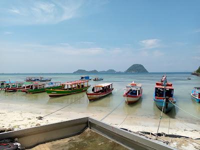 Sandee - Pasir Wisata Pasir Putih