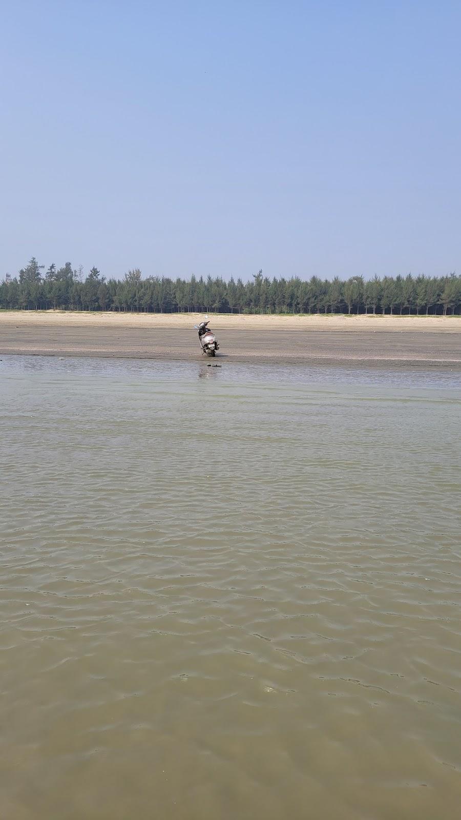 Sandee Jambhirai Sea Beach