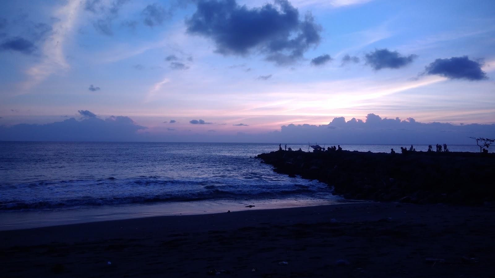 Sandee Pantai Loang Baloq