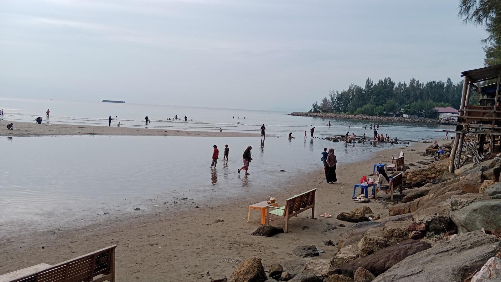 Sandee Meuraksa Beach