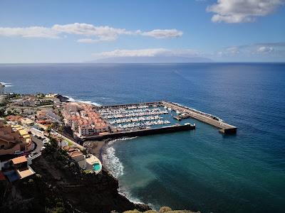 Sandee - Playa de los Guios