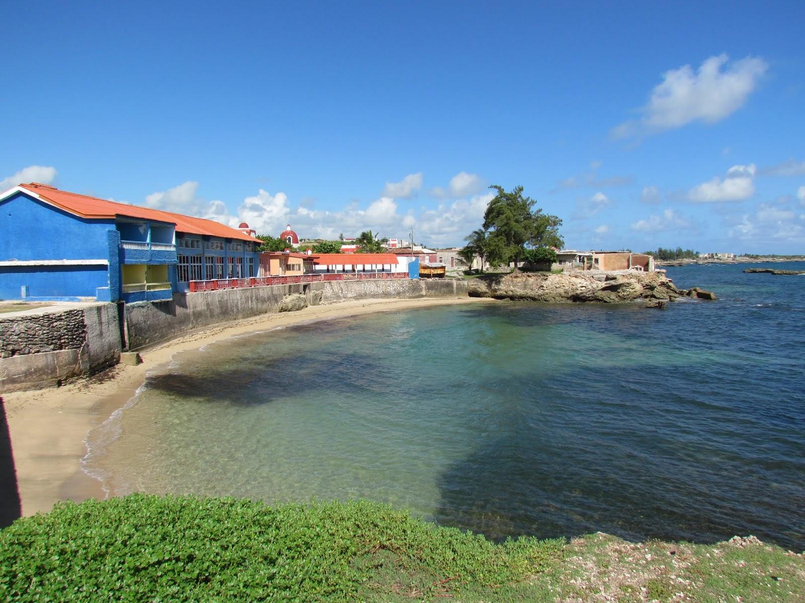 Sandee Playa Velazquez
