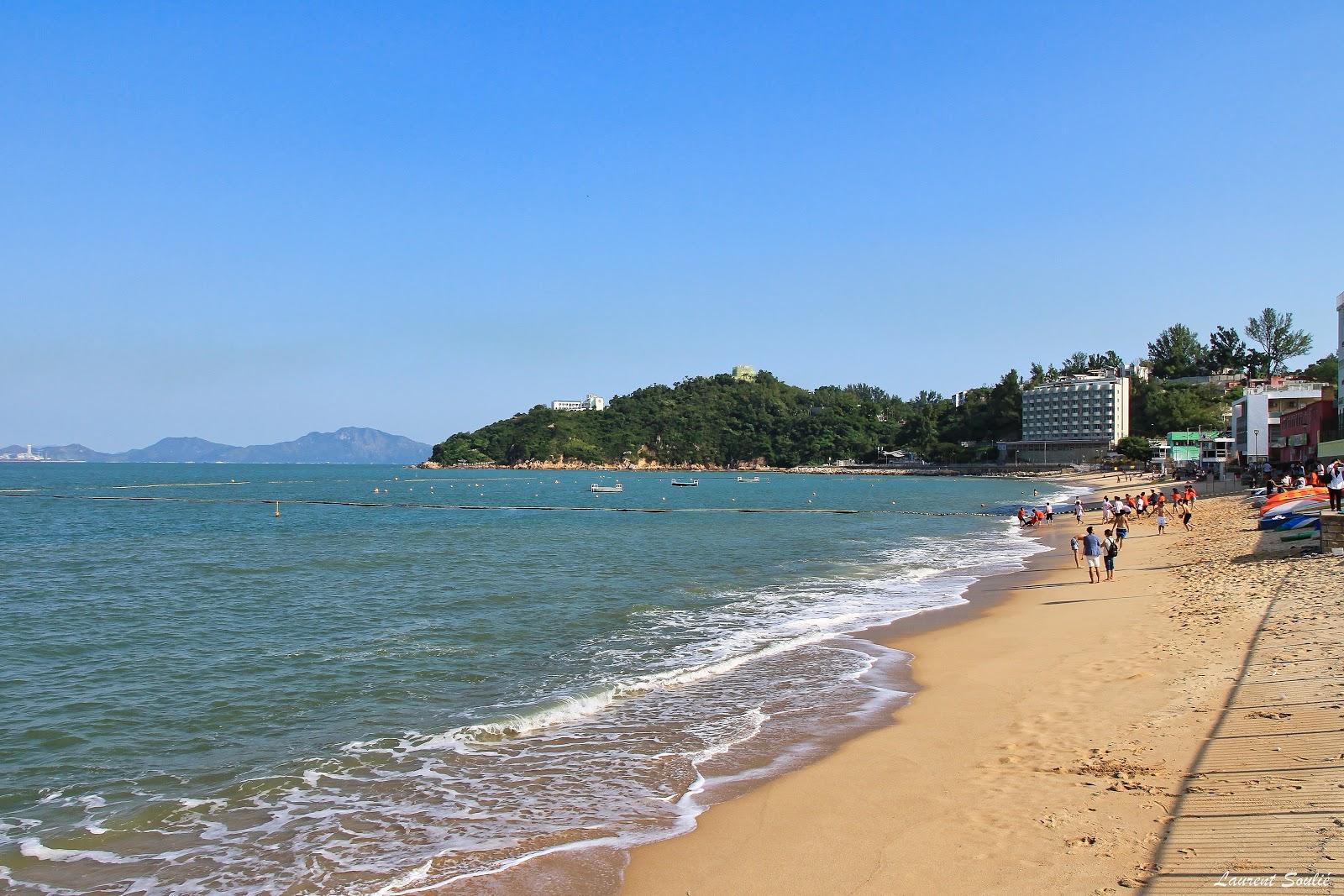 Sandee Tung Wan Beach / Dong Wan Hai Tan