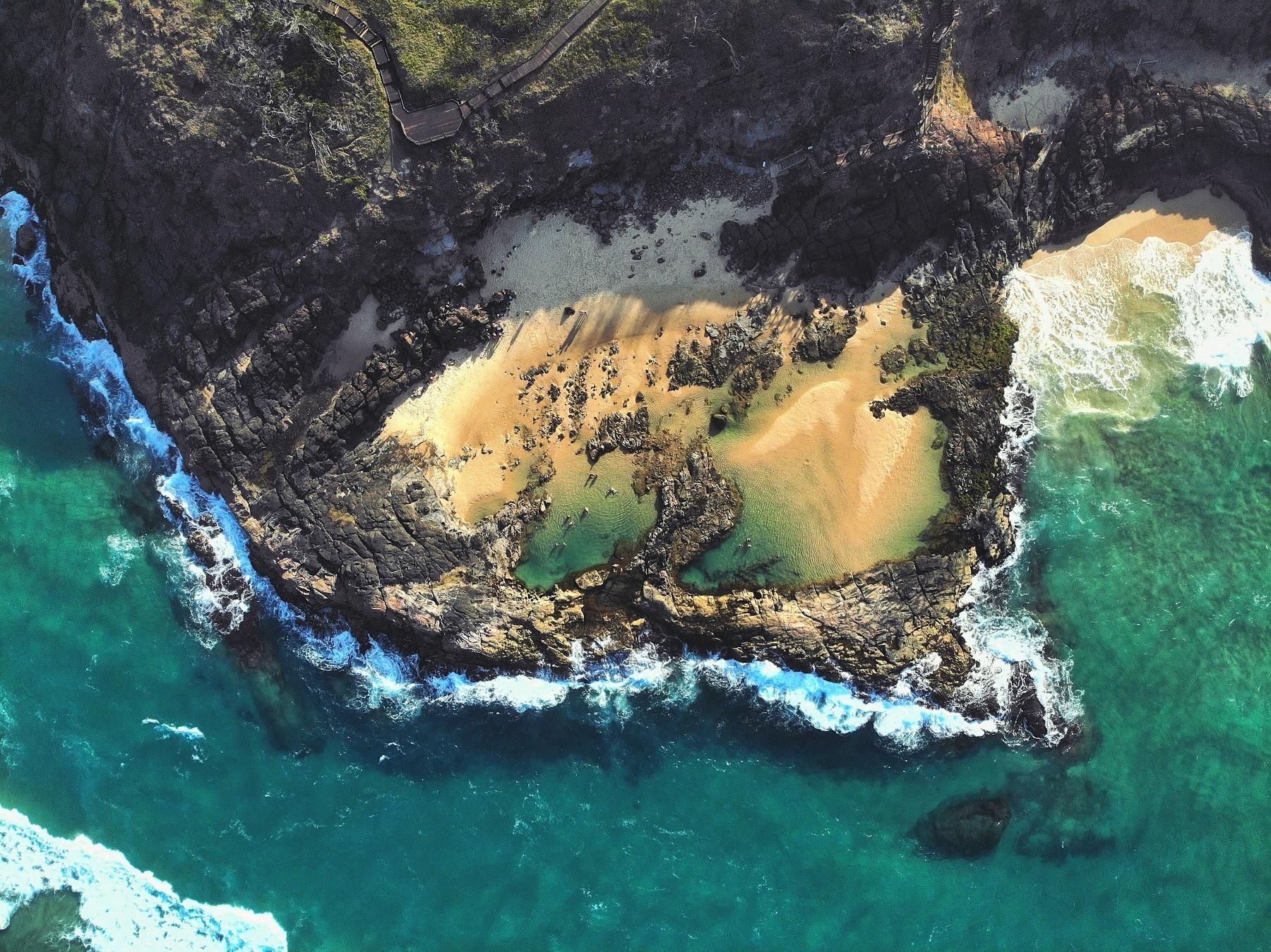 Sandee Champagne Pools Photo