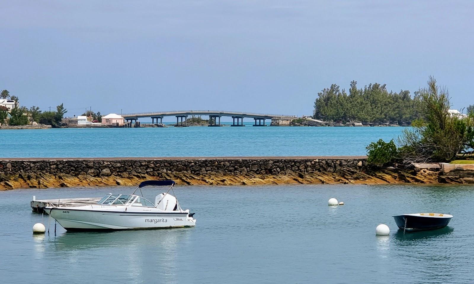 Sandee Cavello Bay