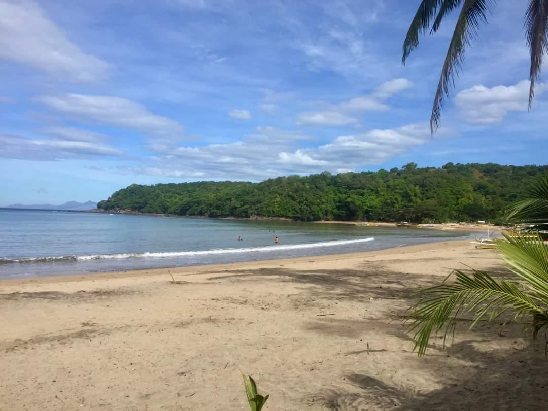 Sandee Quinawan Beach