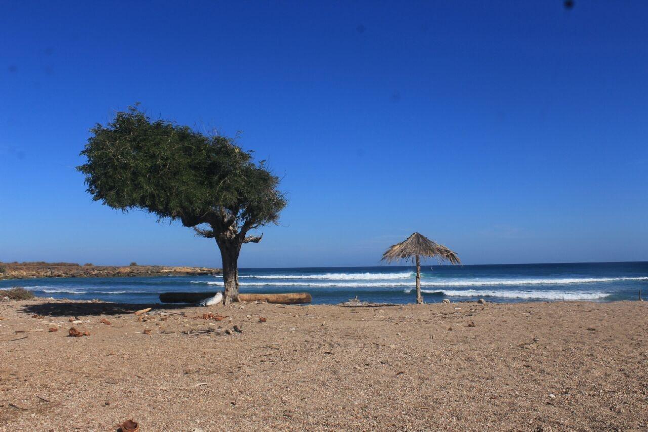 Sandee Pantai Panfolok Desa Pantulan Kec. Sulamu