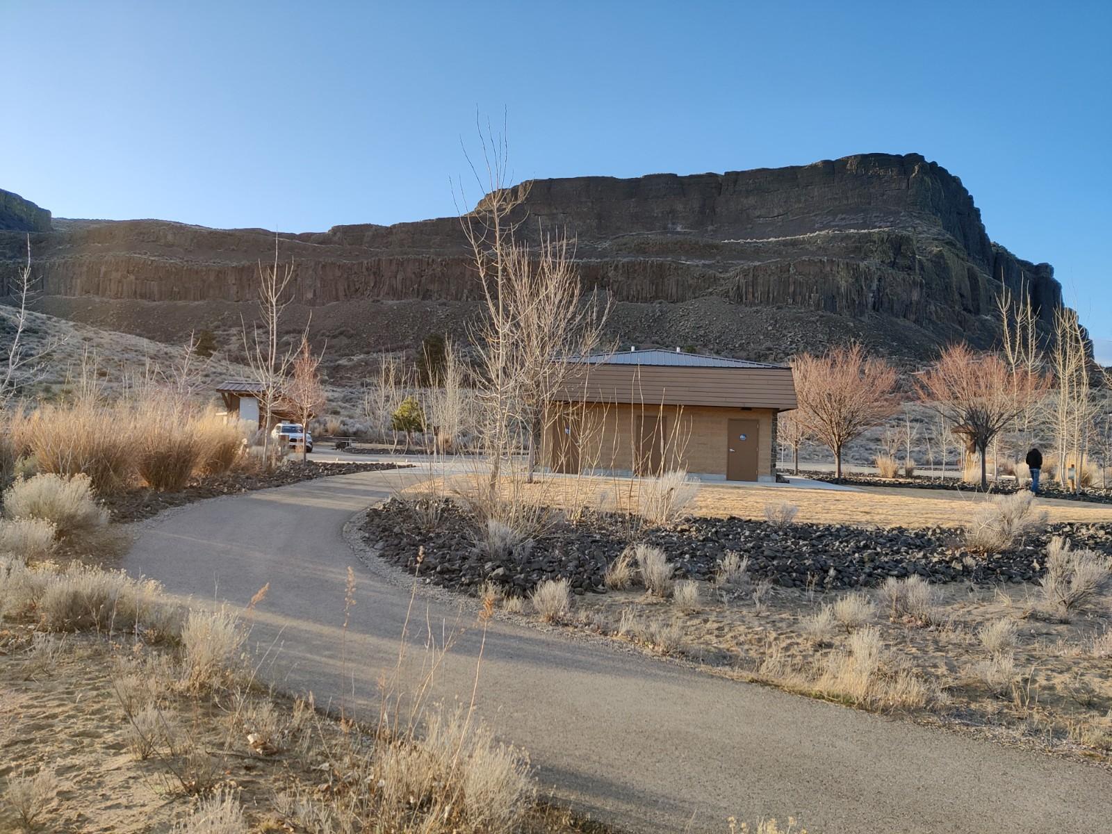 Sandee - Steamboat Rock Trailhead