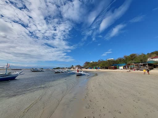 Sandee Glamp Vans Beach Front Batangas Photo