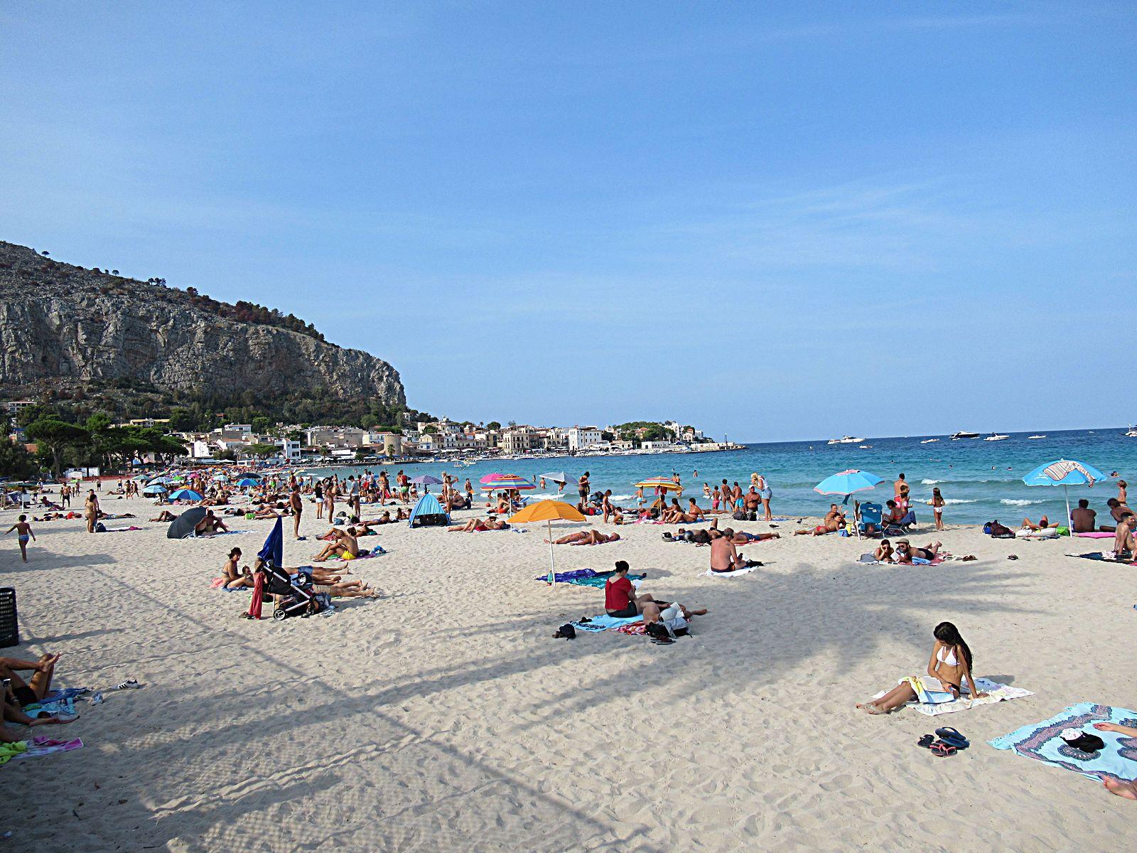 Sandee - Spiaggia Di Mondello