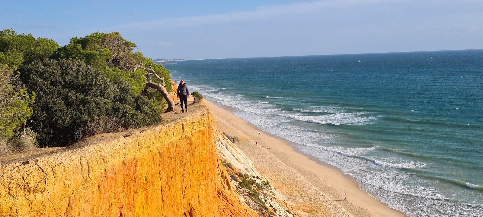 Sandee - Praia Do Barranco Das Belharucas