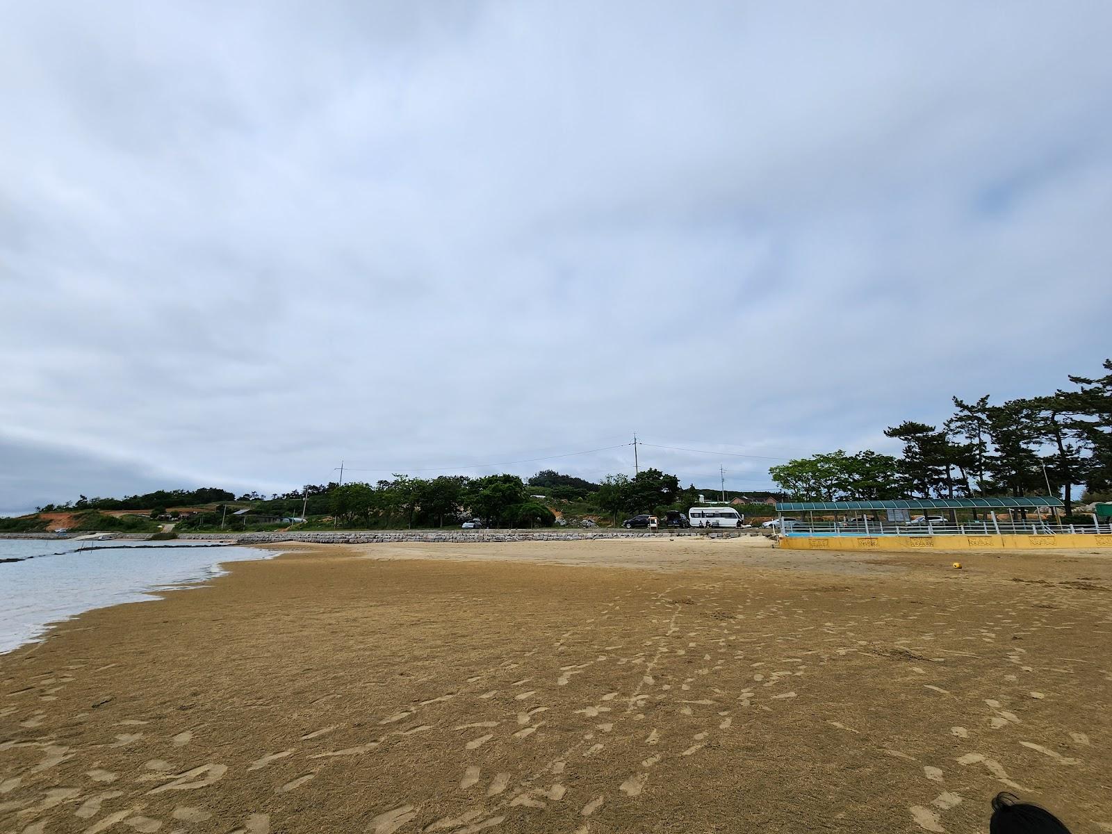 Sandee Anak Beach Photo