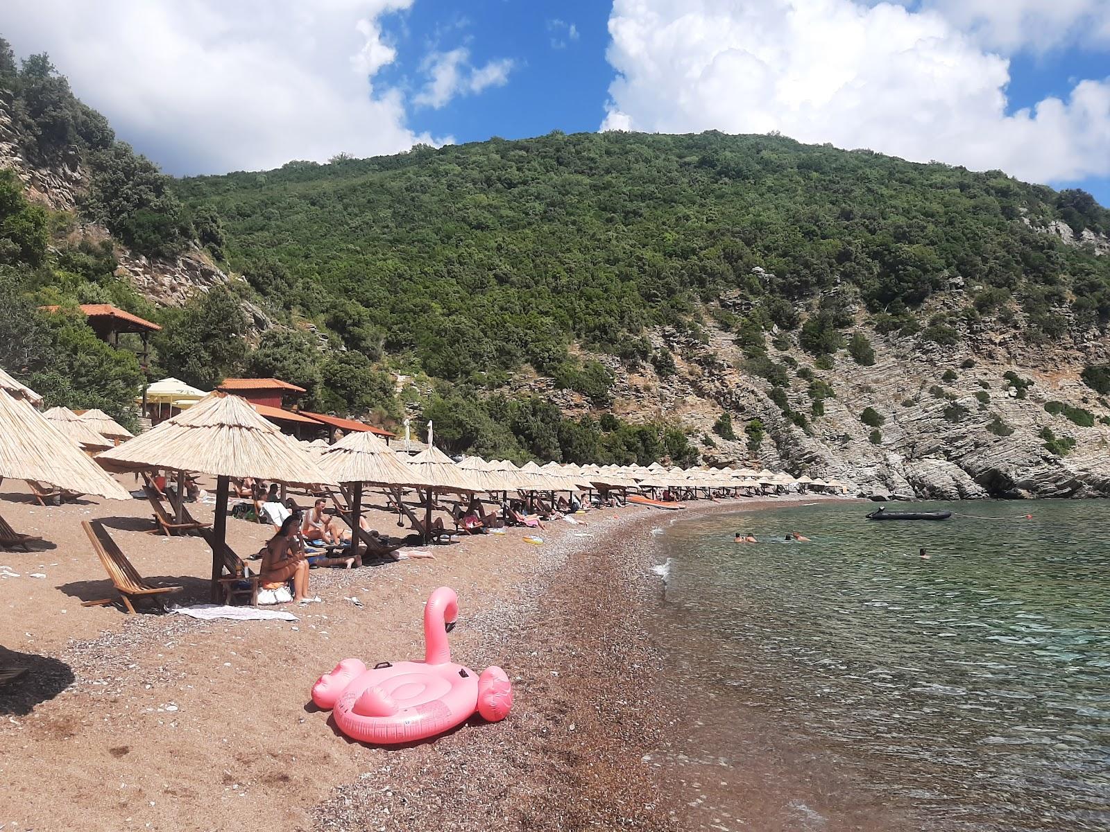 Sandee Kraljichina Beach