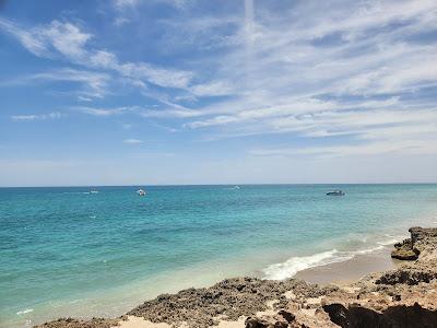 Sandee - Bathtub Reef Beach