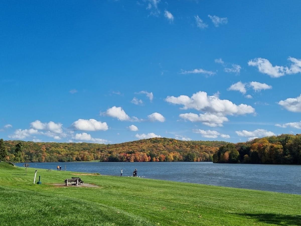 Sandee Moraine State Park Photo