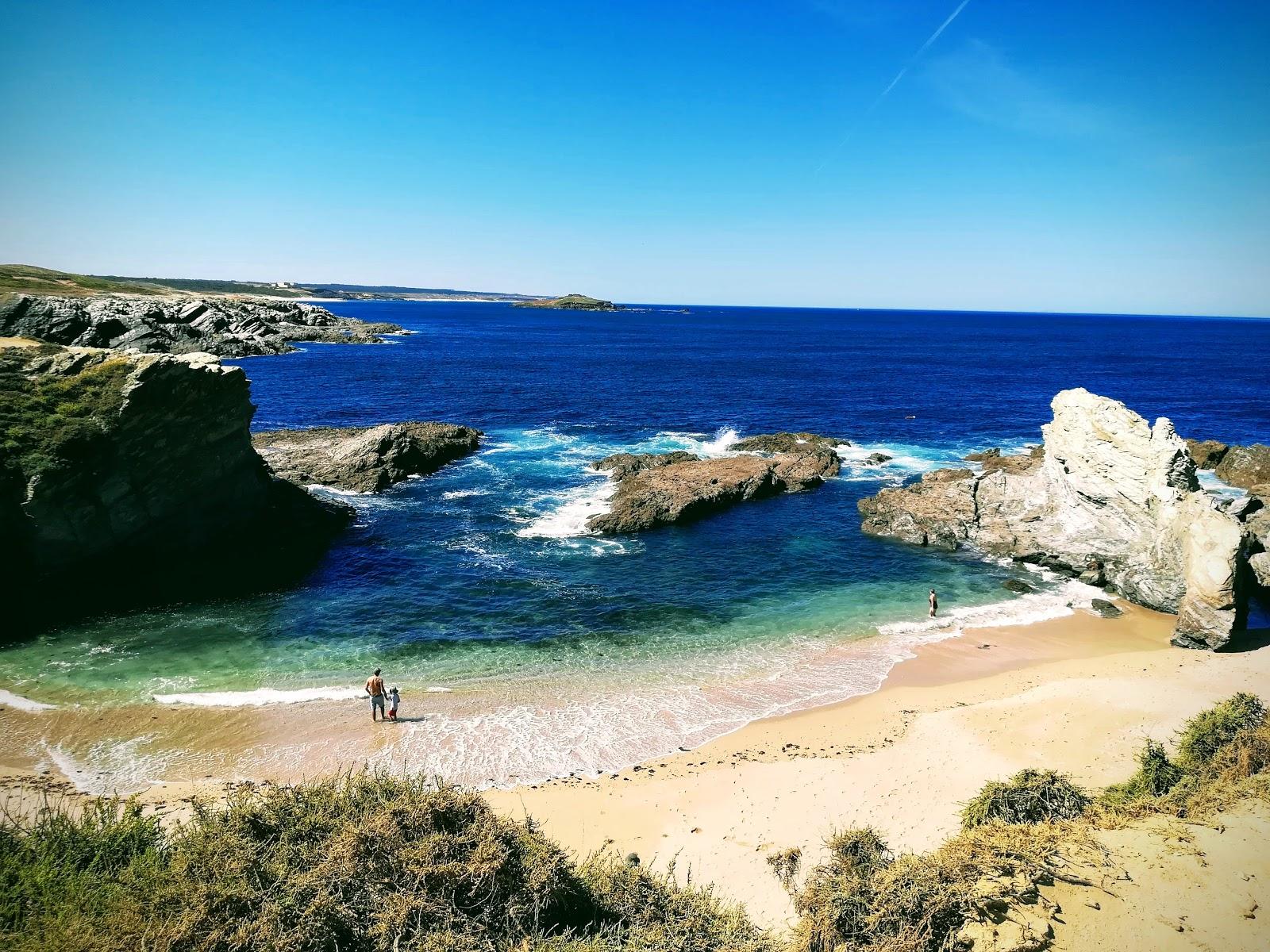 Sandee Praia Da Baia De Porto Covo Photo