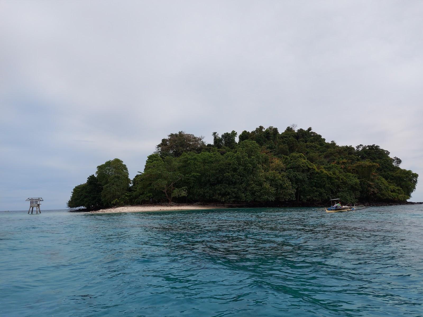 Sandee Triton Island
