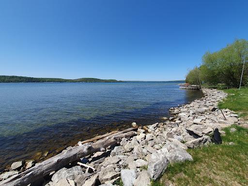 Sandee Beach Inn Motel On Munising Beach Photo