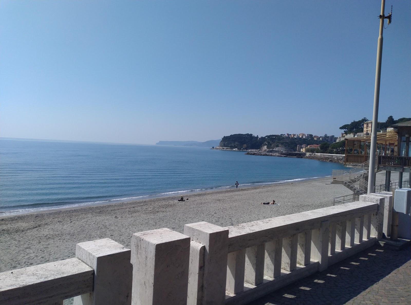 Sandee Beach Piani