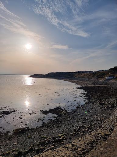 Sandee Gyles Quay Bay Beach Photo