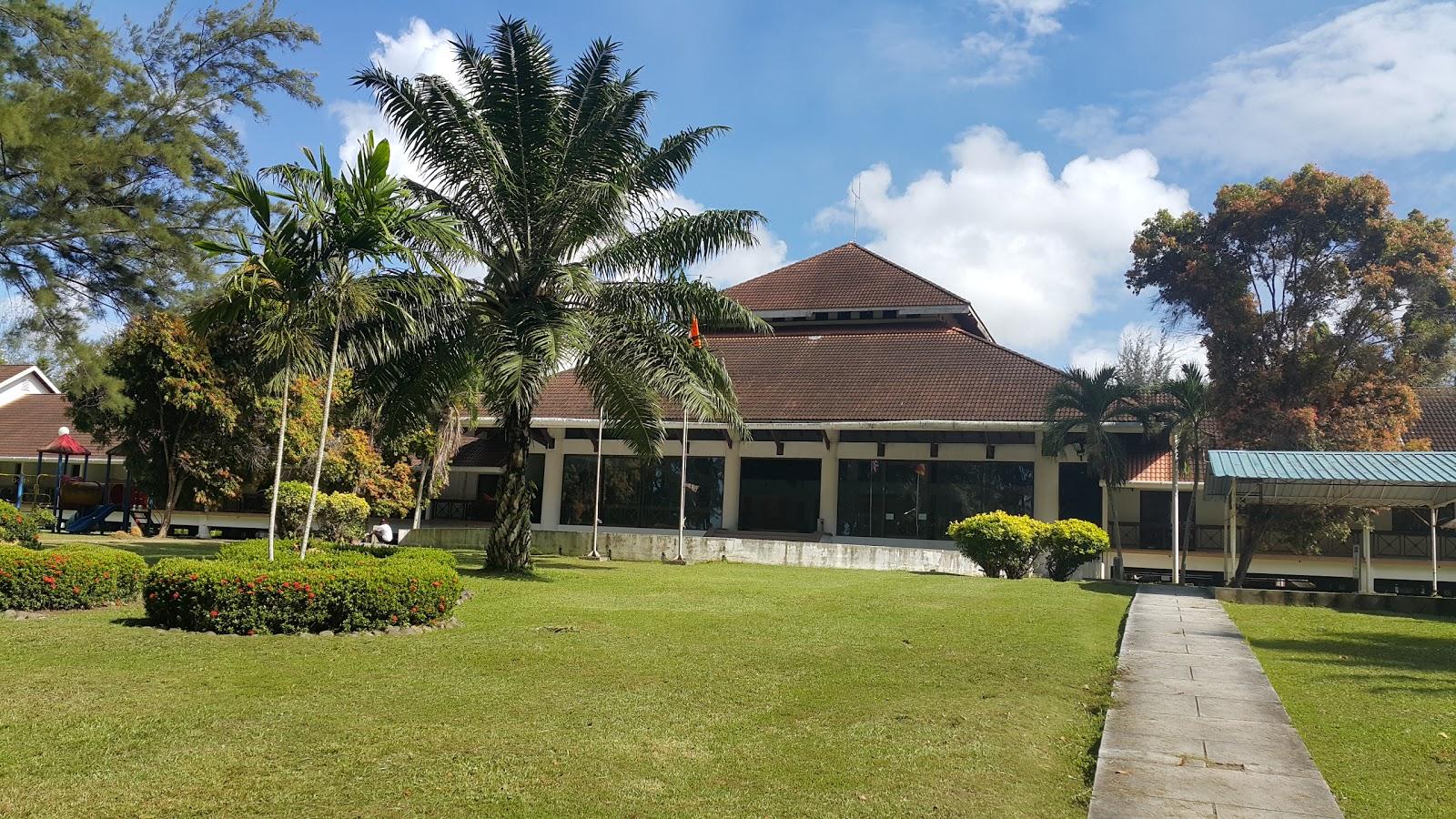 Sandee D'Aur Beach Resort