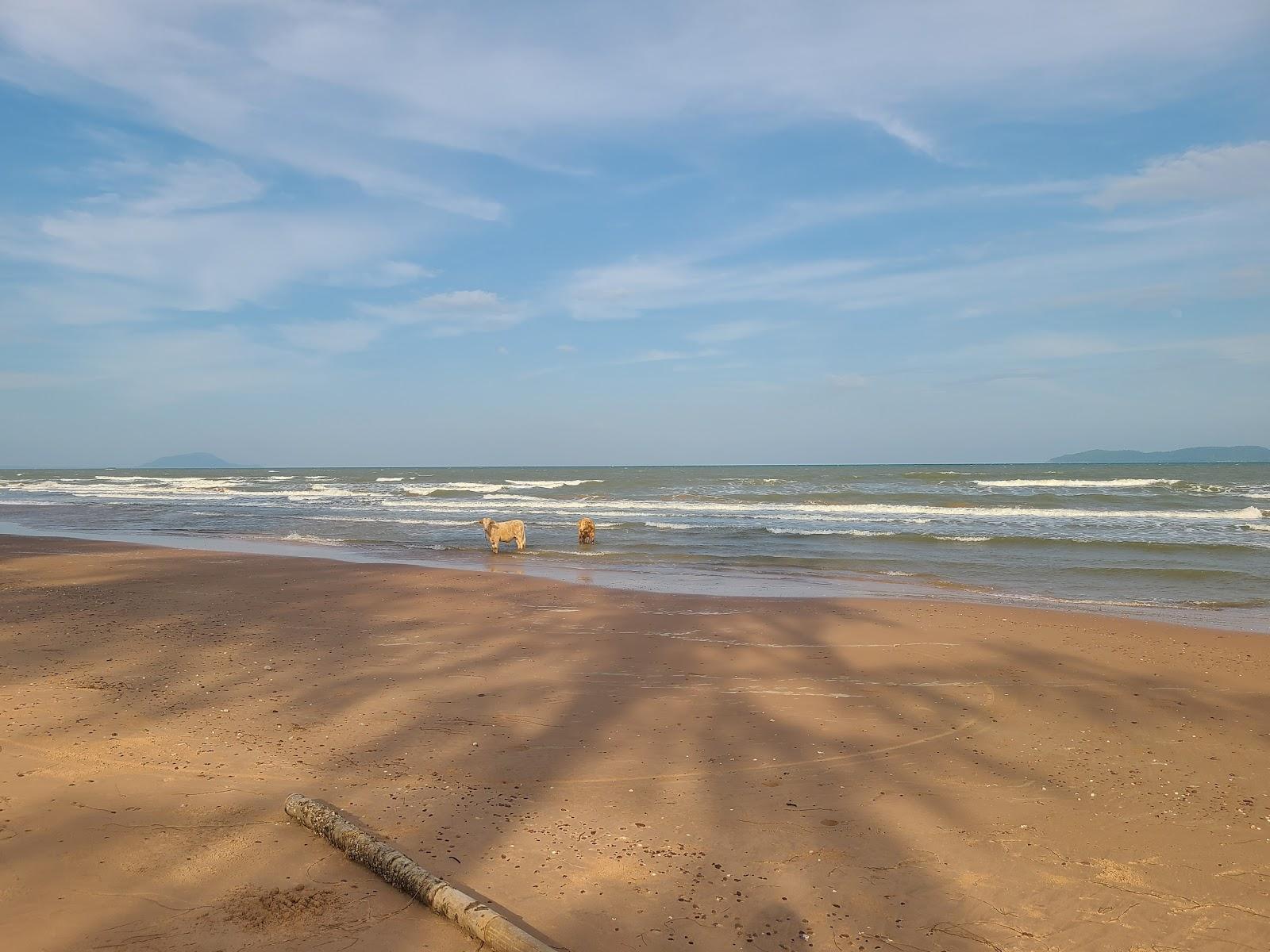 Sandee Bong Beach