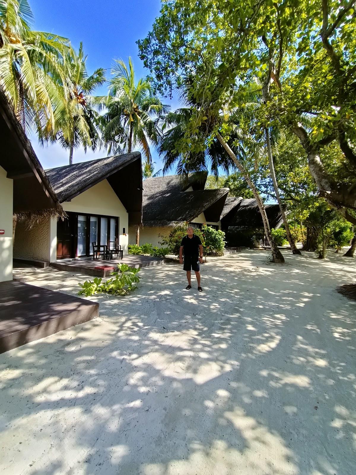 Sandee Lhohifushi Island