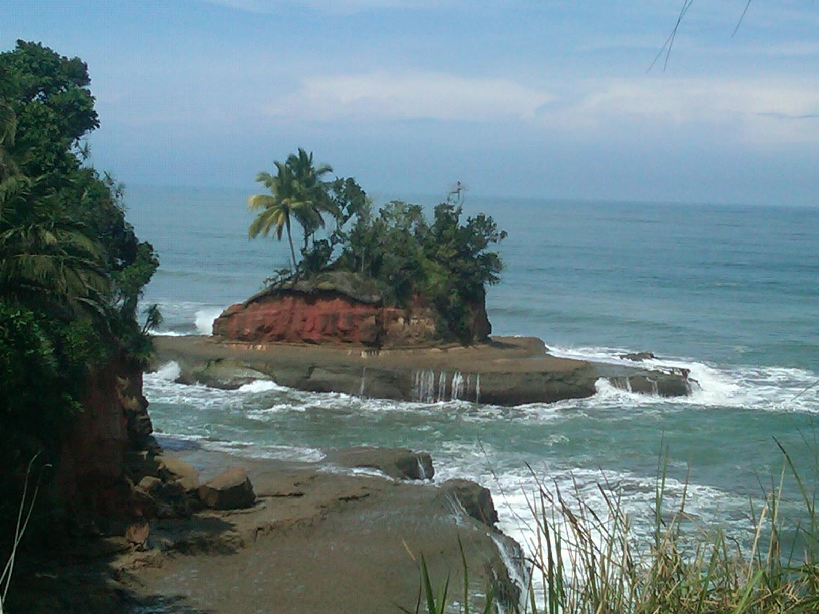 Sandee Pantai Tebing Kandang
