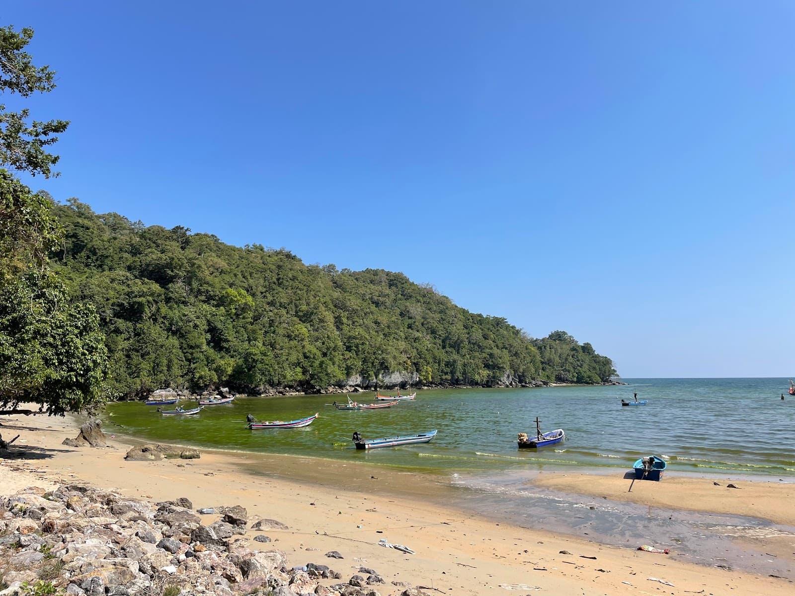 Sandee Lok Phae Beach Photo