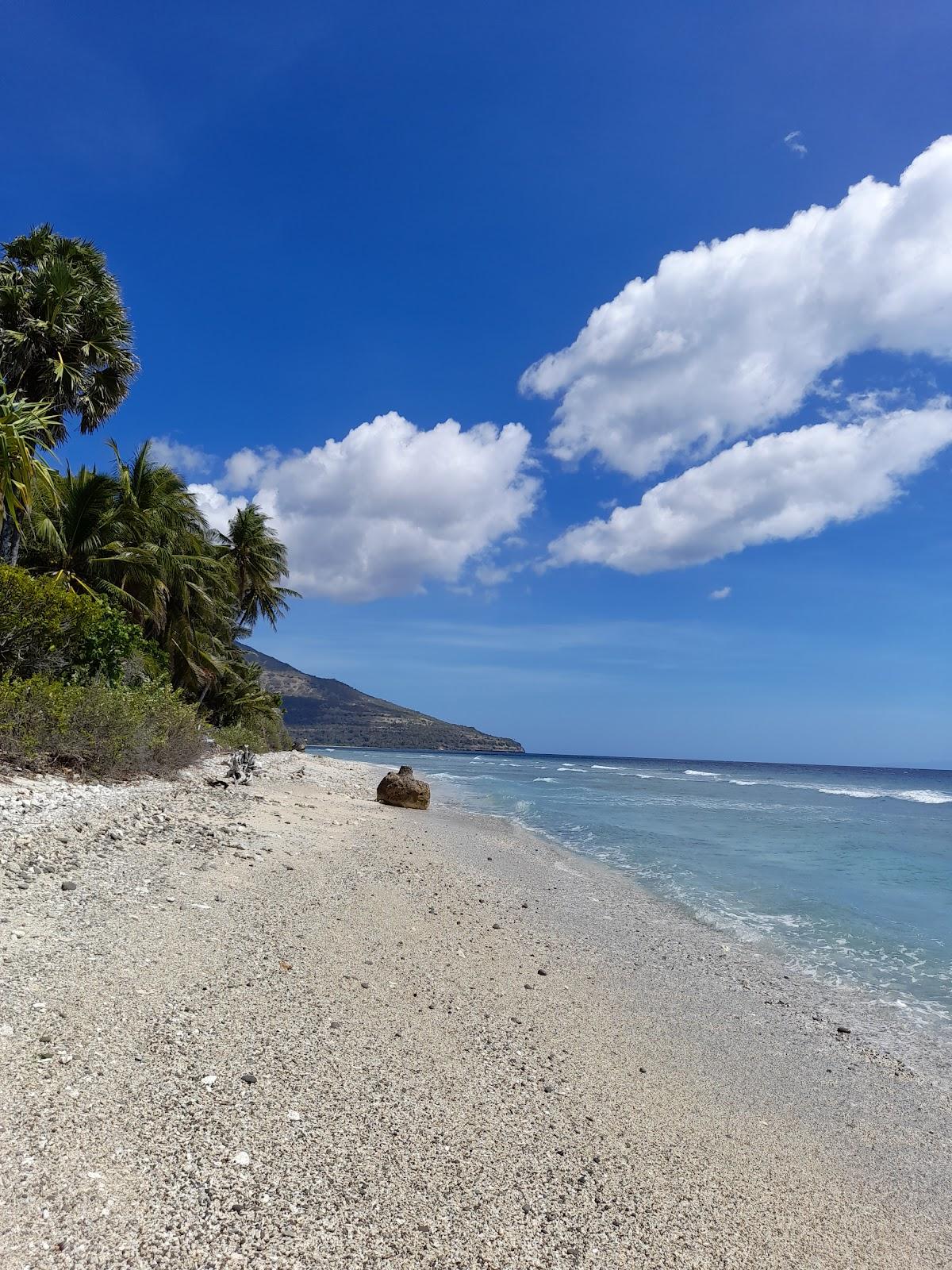 Sandee Adara Beach Photo