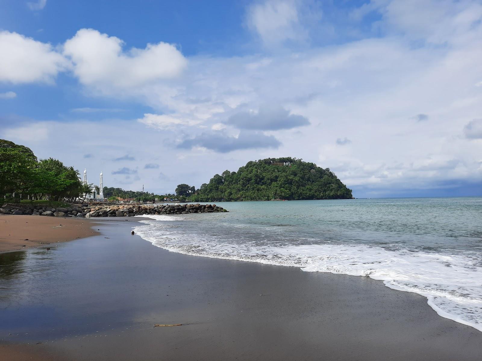 Padang Photo - Sandee