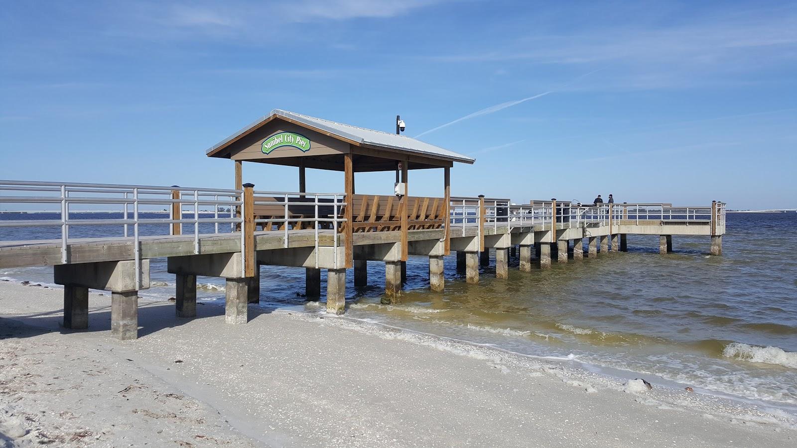 Sandee Lighthouse Beach Park Photo