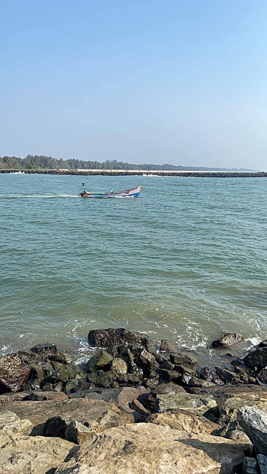 Sandee Azhithala Beach