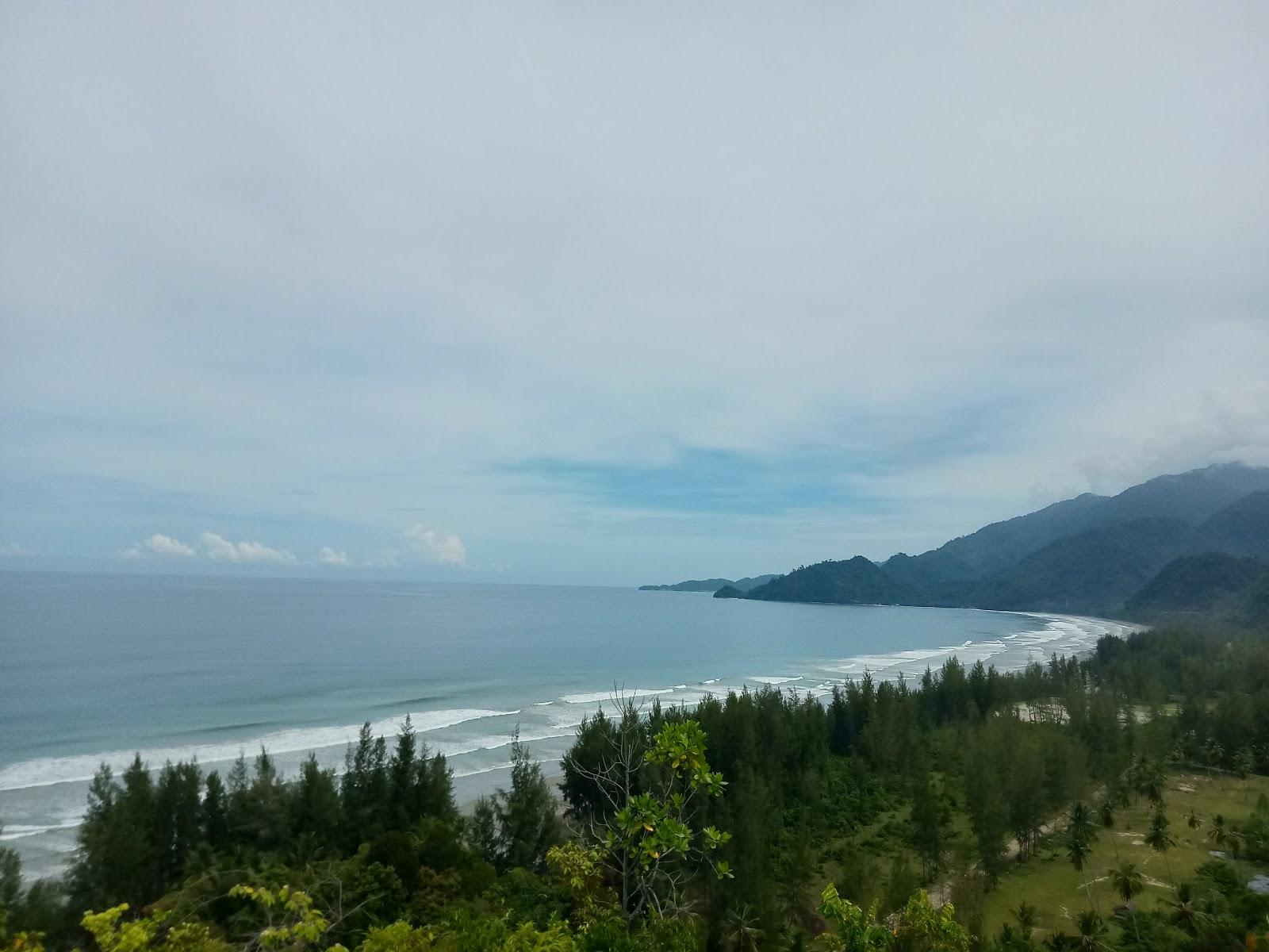 Sandee Pantai Gunung Terbang