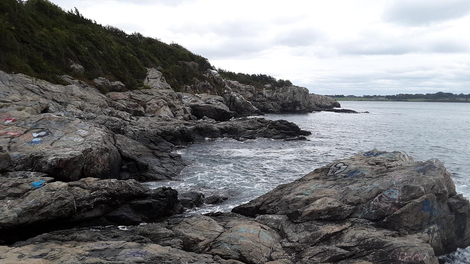 Sandee - Fort Wetherill State Park