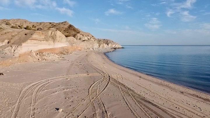 Sandee Cantu's Cove