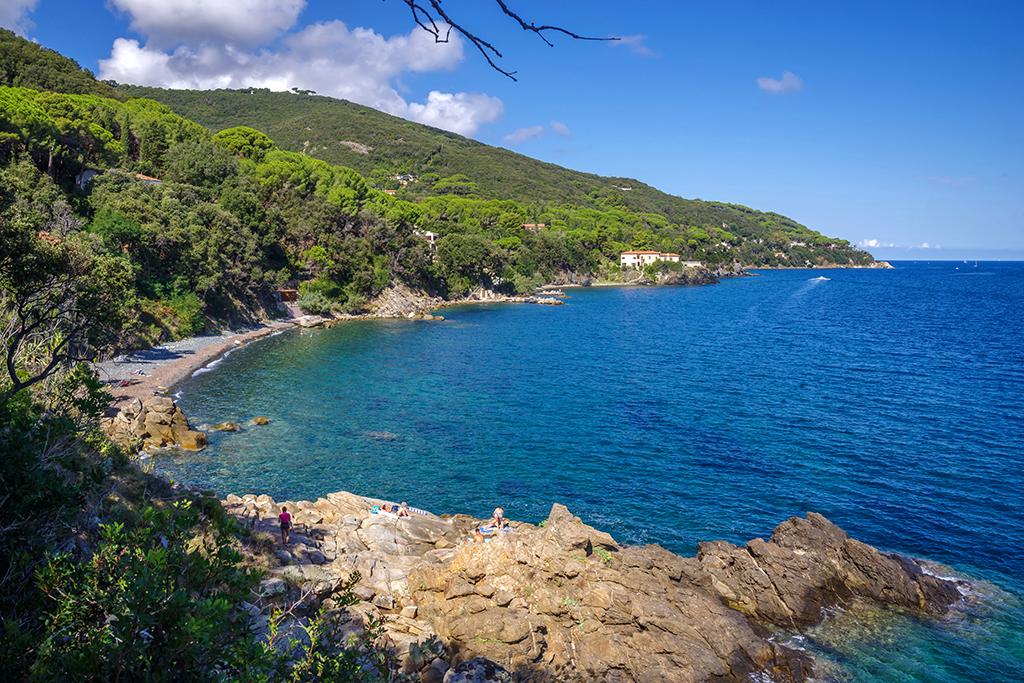 Sandee Beach Le Sprizze