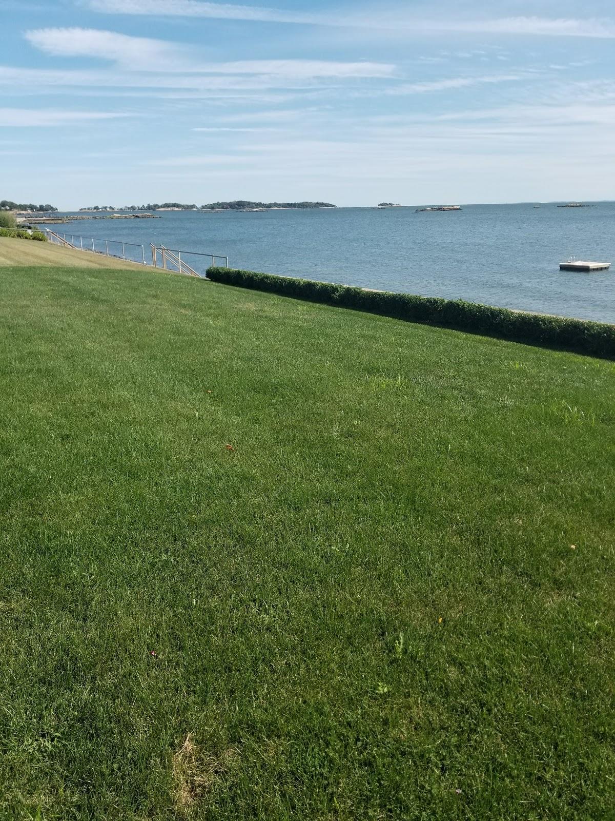 Sandee Pine Orchard Neighborhood Association Beach Photo