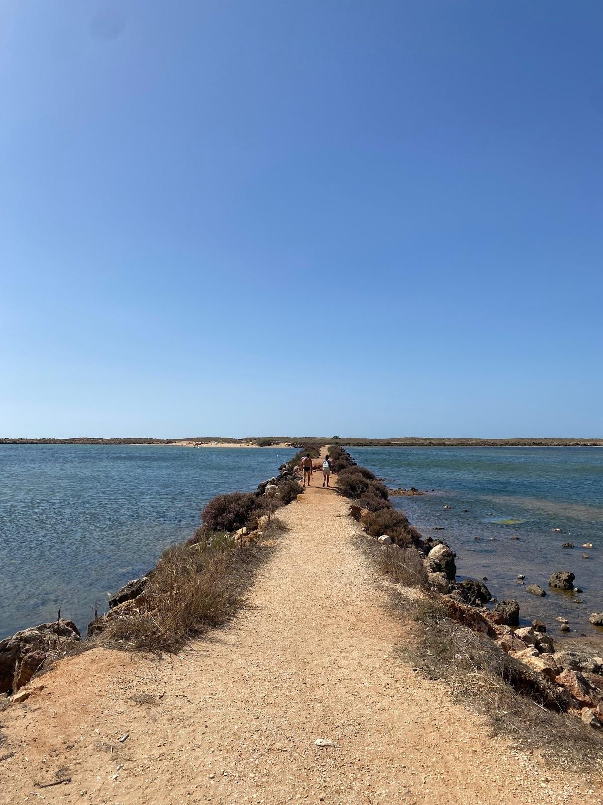 Sandee - Praia Do Vale De Lama