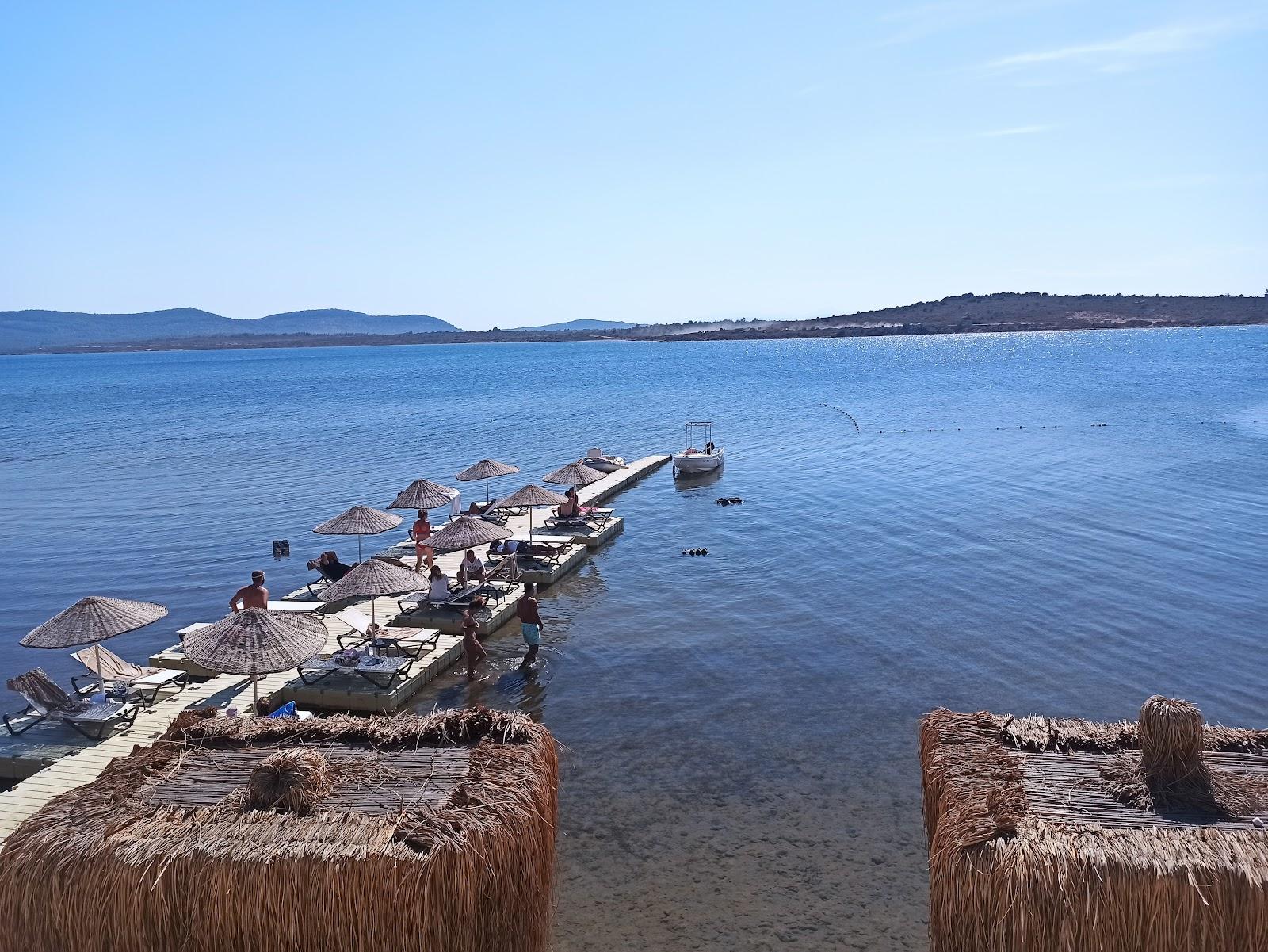 Sandee Mola Beach Club