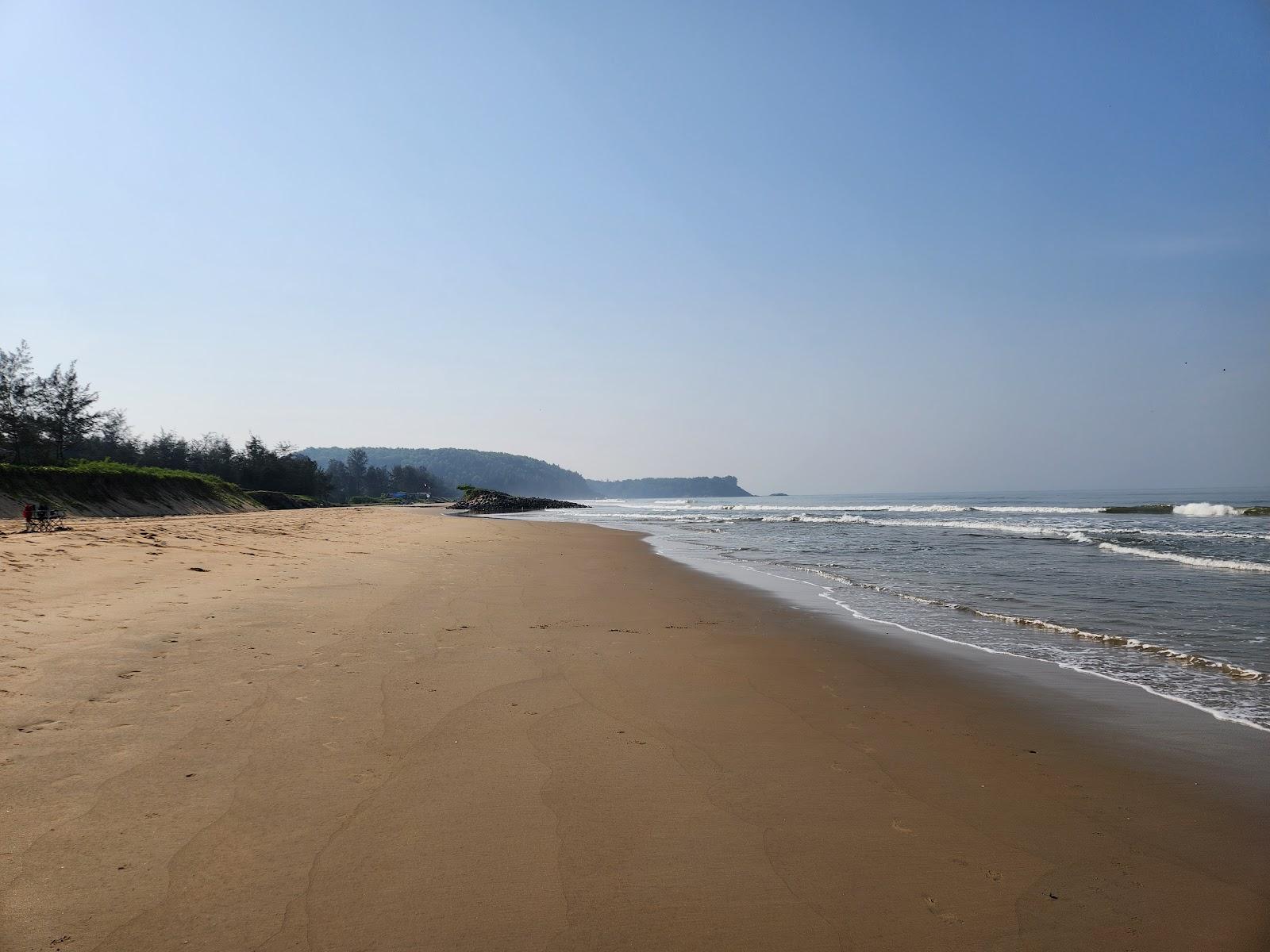 Sandee Holanagadde Beach