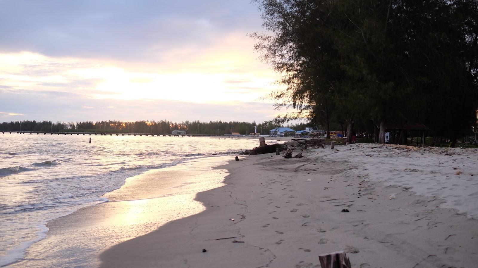 Sandee Pulo Sarok Beach