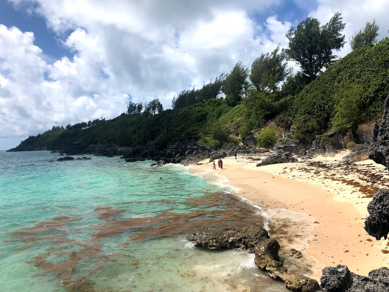 Sandee Church Bay