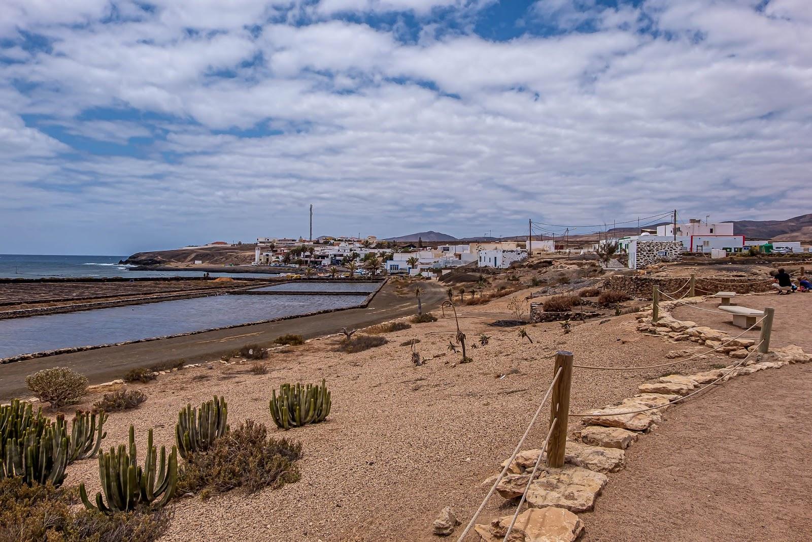 Sandee - El Muellito / Salinas