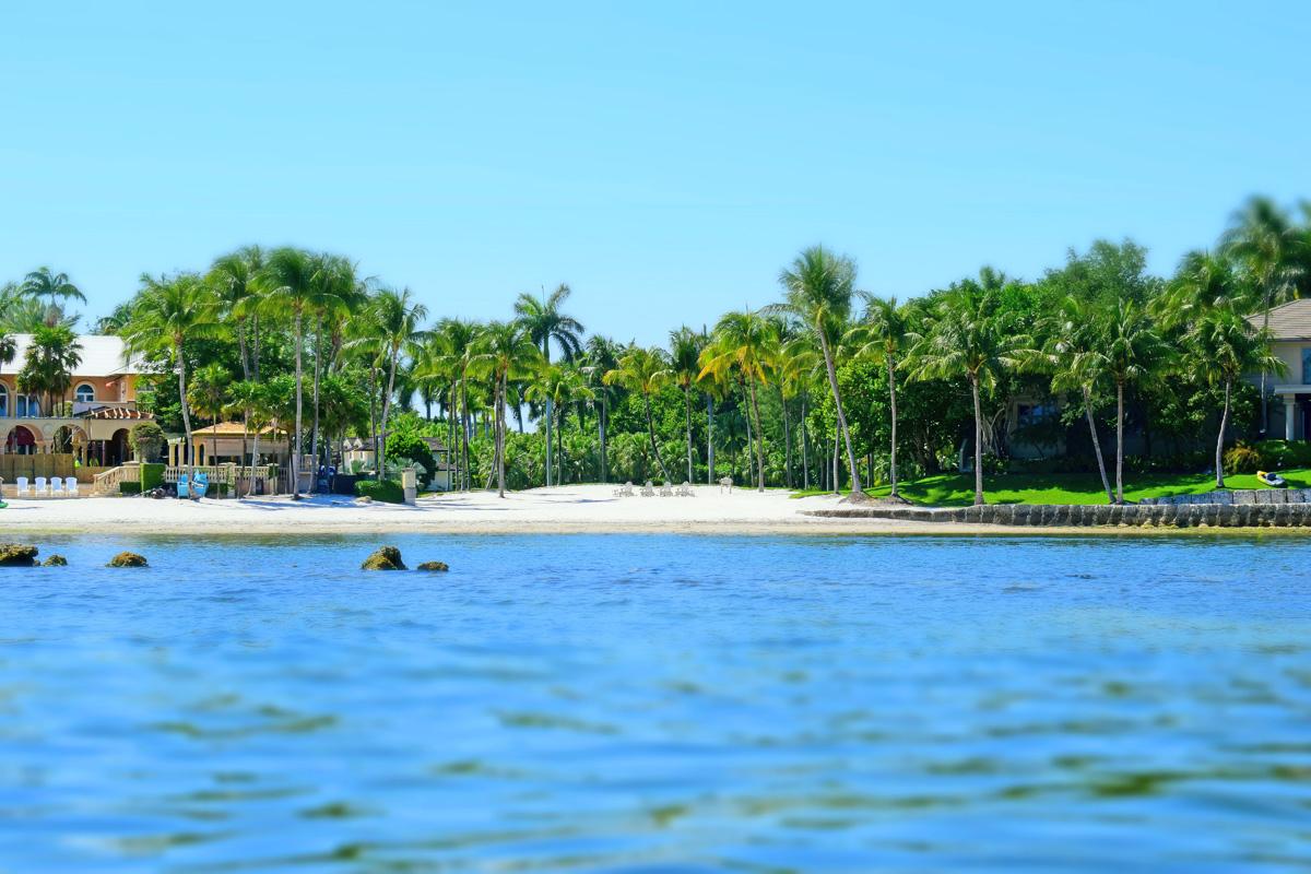 Sandee - Tahiti Beach