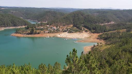 Sandee - Fluvial Beach Fernandaires