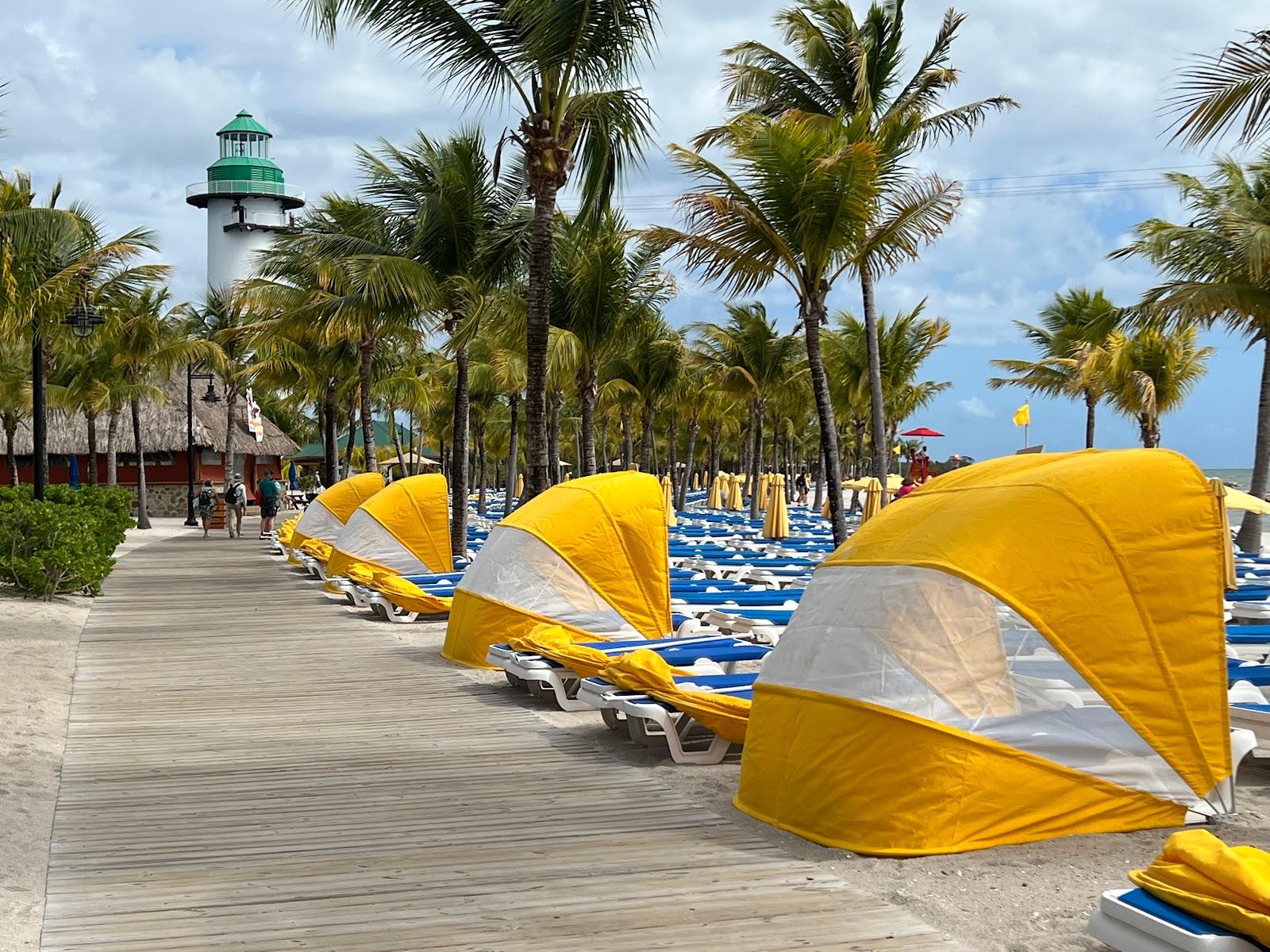 Sandee Harvest Caye Beach Photo