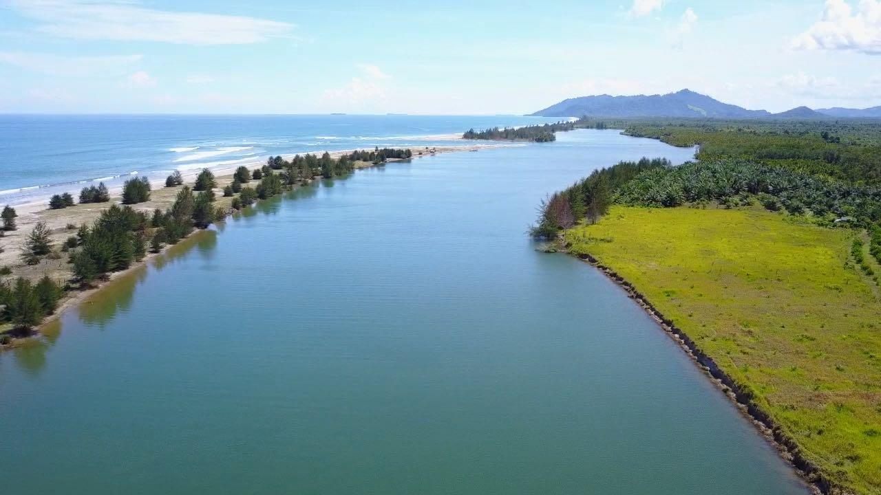 Sandee Pantai Sikilang